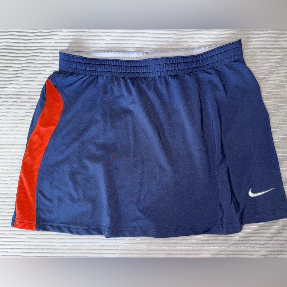 Women’s Nike Golf Skirt - M